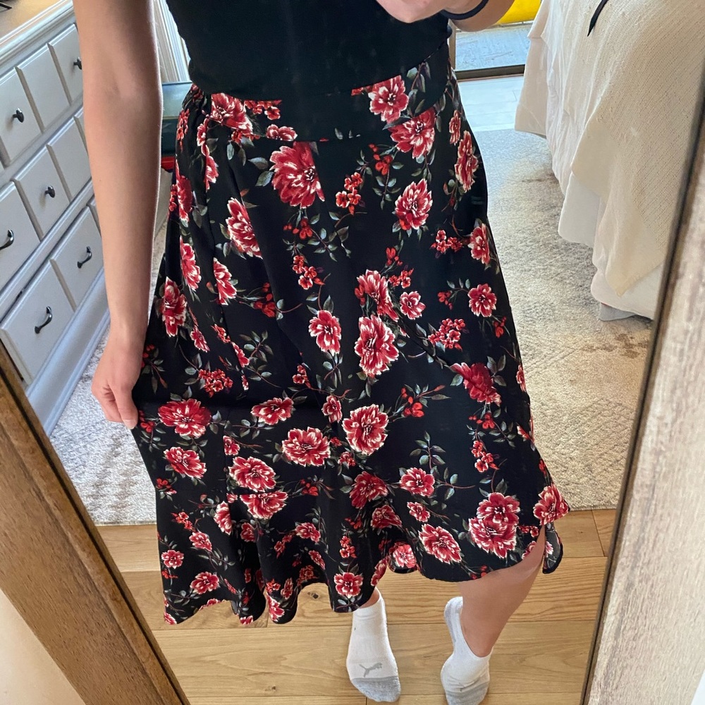 High-low floral print skirt
